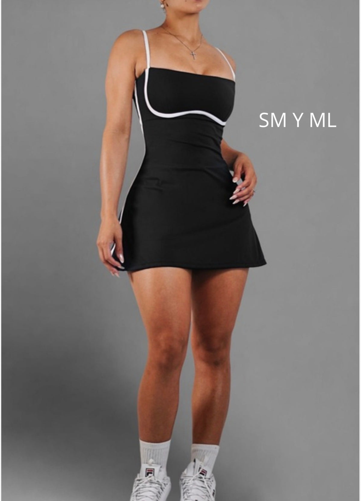 Vestido deportivo elegante fit